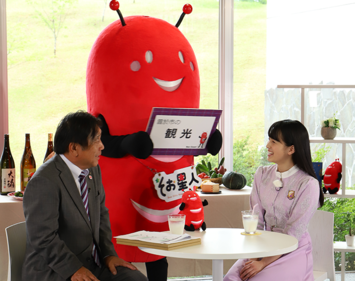 乃木坂46大園桃子さんと五位塚市長の対談の様子