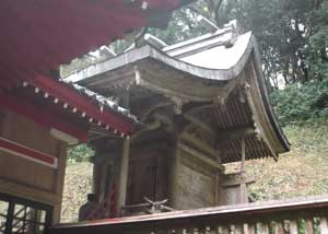 住吉神社本­殿