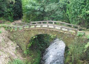 太鼓橋（恒吉）